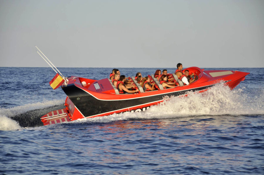 Fast boat